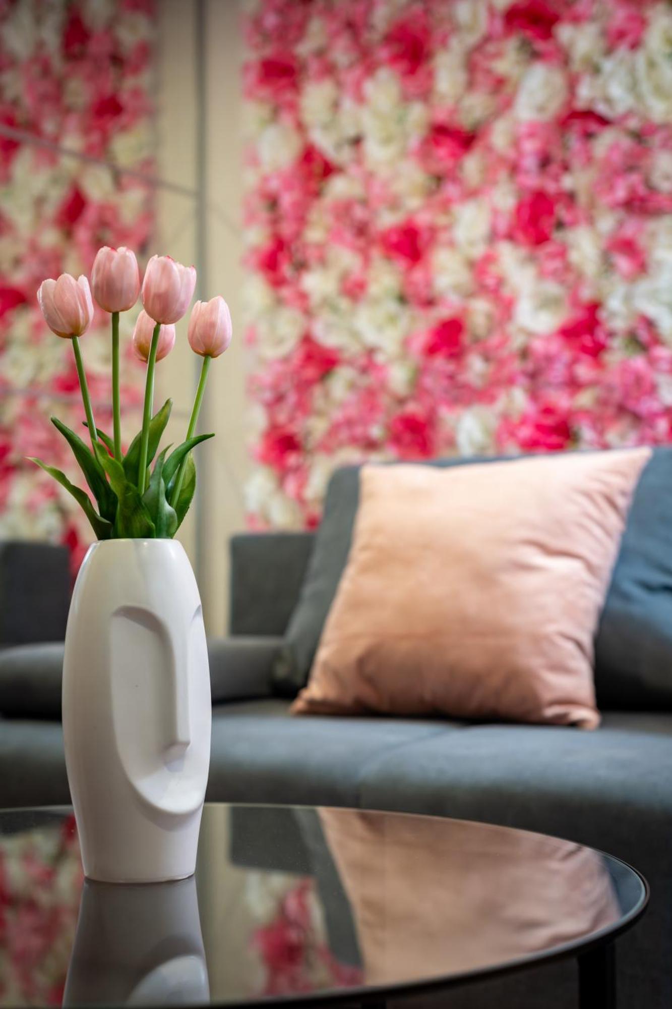 Rose Garden Apartment Boedapest Buitenkant foto